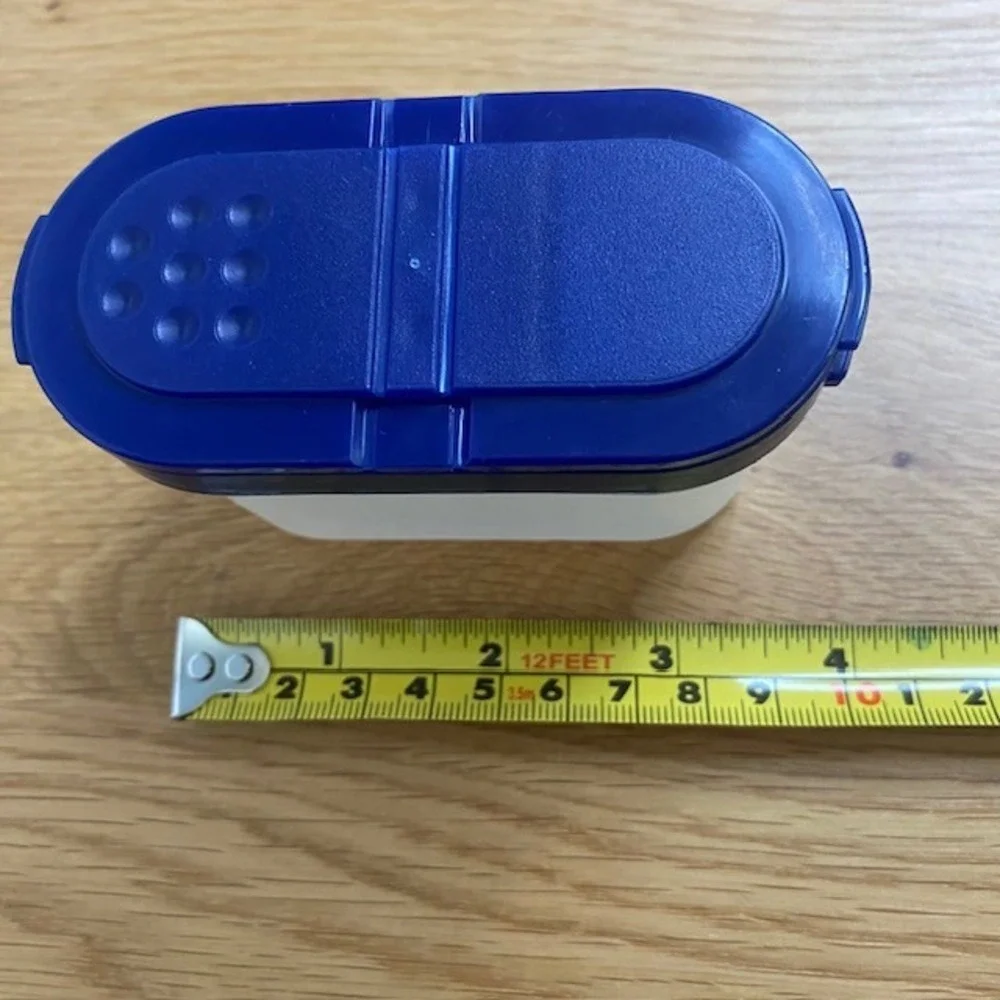 Tupperware Spice Shaker Set 8pc Small Blue Good Modular Mates 1843-28 Labels